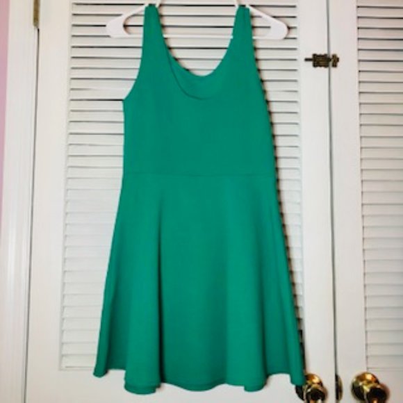 Divided by H&M Skater Tank Green Dress - Picture 2 of 5